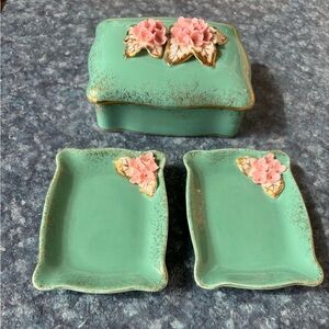 Antique Tiffany blue trinket jewelry box set